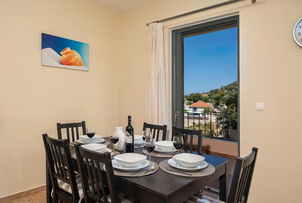 Holiday home Triodos Villa Myrtos Divarata