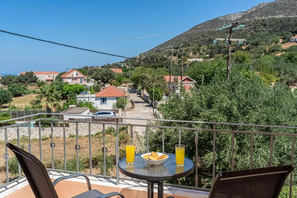 Holiday home Triodos Villa Myrtos Divarata