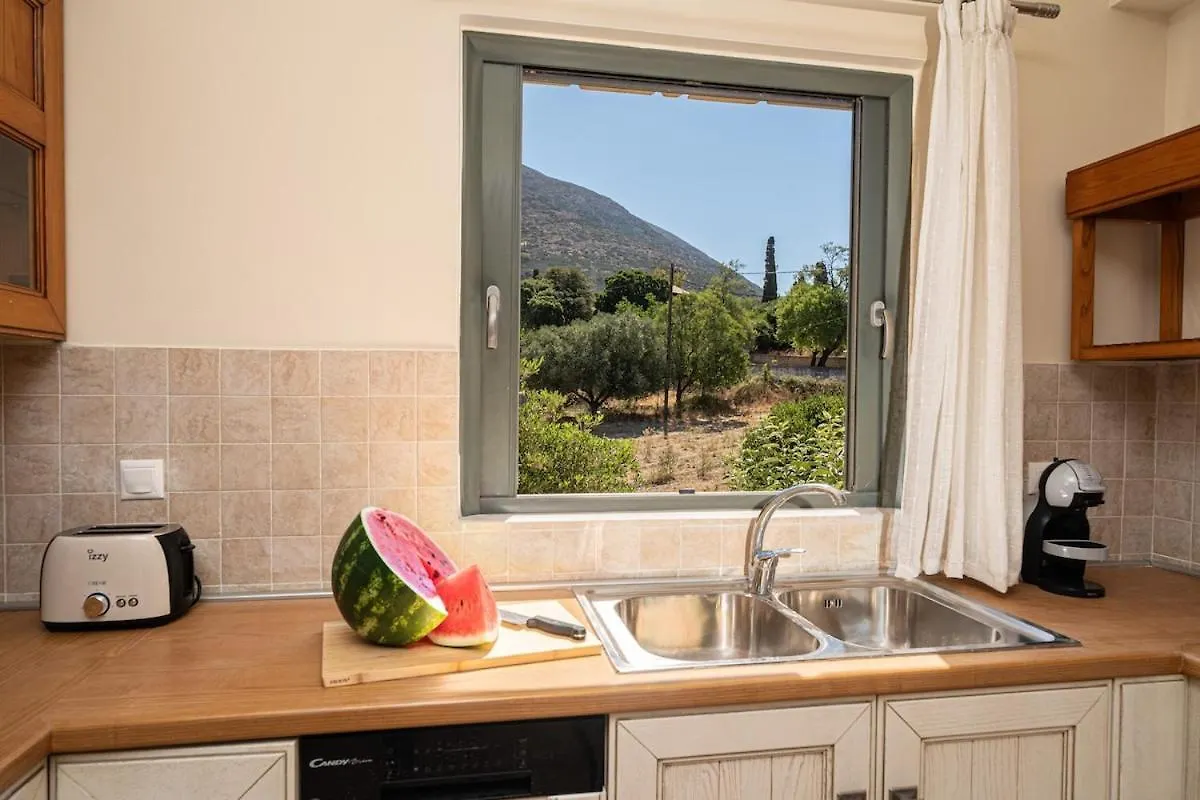 Triodos Villa Myrtos Divarata Holiday home